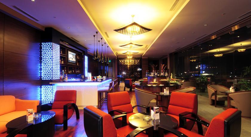 The Luxton Bandung Hotel Exterior foto